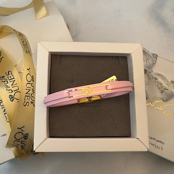 تصویر دوم دستبند طلا زنانه چرم گل L551